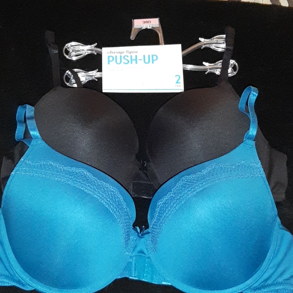 2 underwire push-up padded bra set...NWT!!